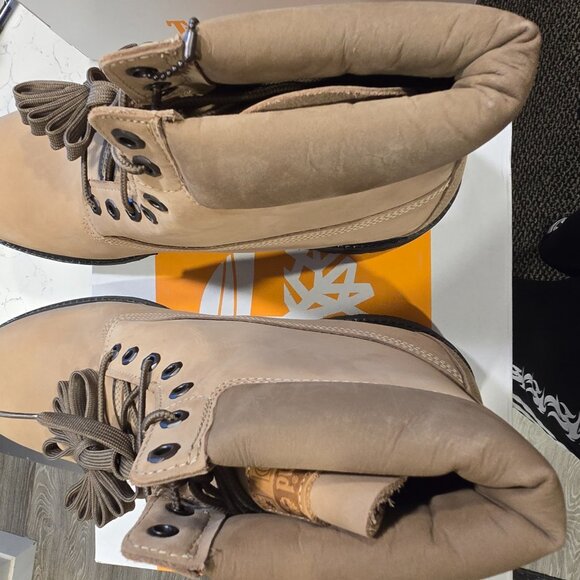 Men's Timberland Premium 6 Waterproof BOOTS Beige Nubuck TB0A2P6W Size 10.5 NEW - Picture 10 of 13